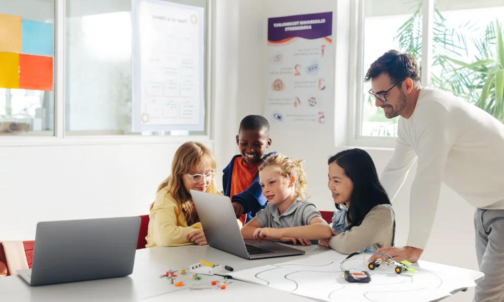 Best Schools in Nagpur with Playground, Labs, and Activity-Based Learning